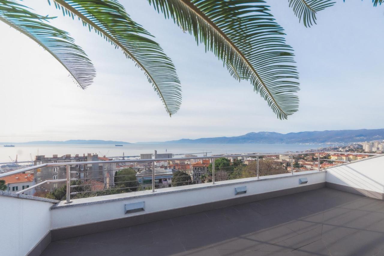 Penthouse Belvedere City View With Private Parking Rijeka Exterior photo