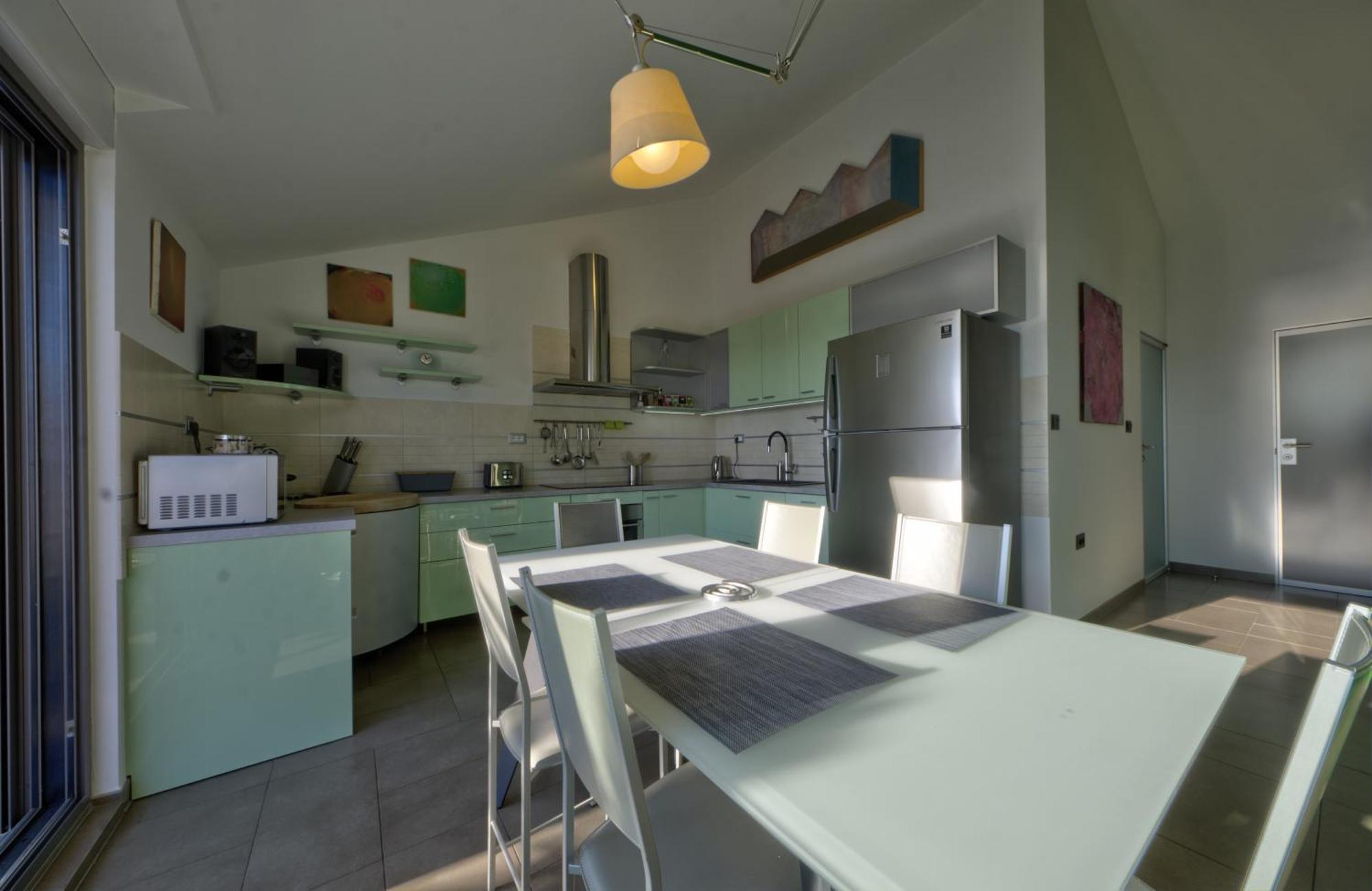 Penthouse Belvedere City View With Private Parking Rijeka Exterior photo