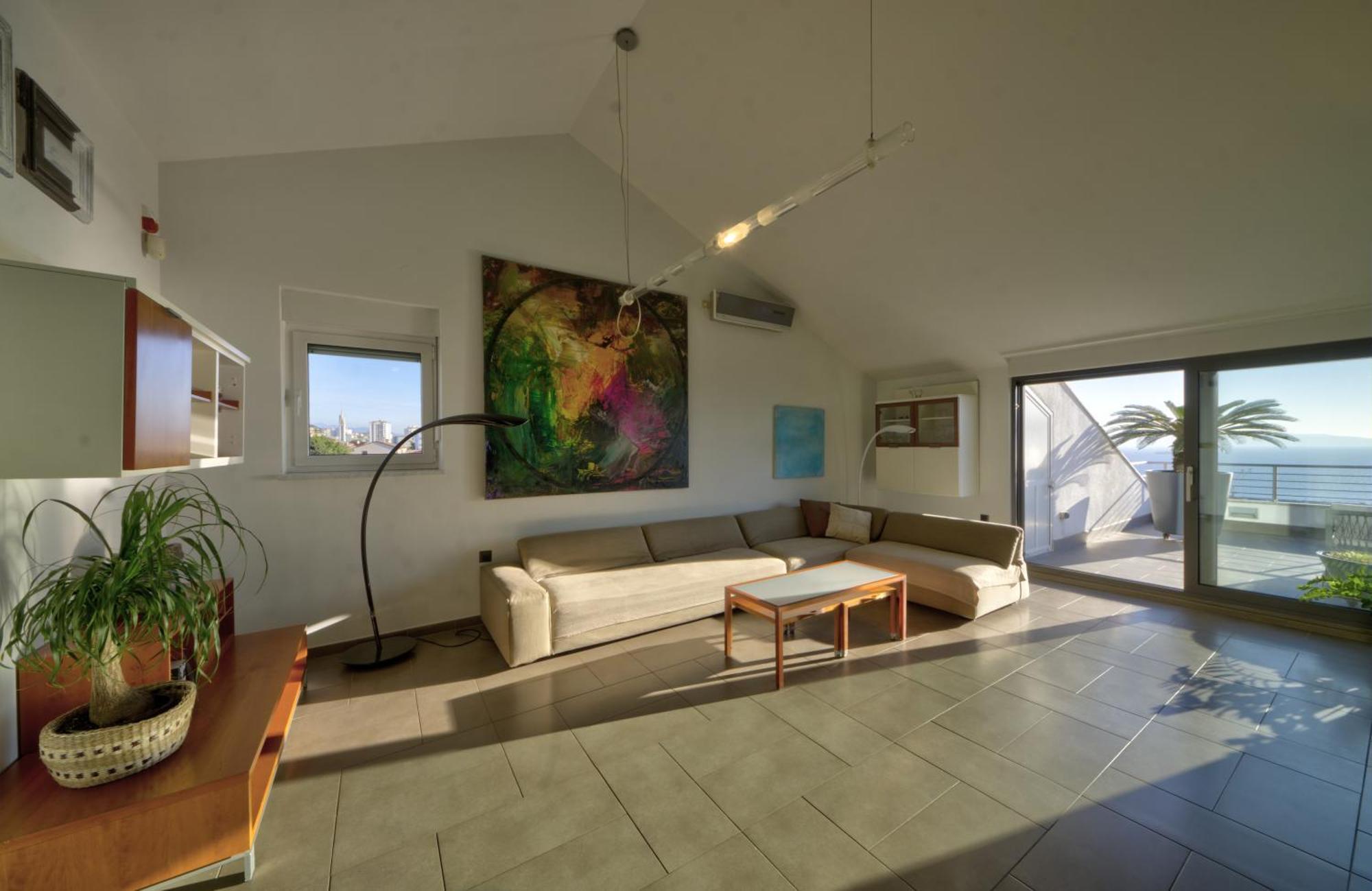 Penthouse Belvedere City View With Private Parking Rijeka Exterior photo